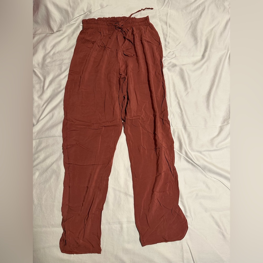 mauve pants